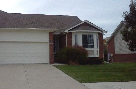 47163 Admirals Cove Lane Unit 4, New Baltimore, MI 48051