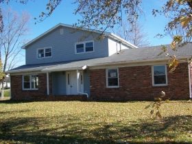 561 N Meridian Rd, Greenfield, IN 46140