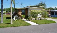 10347 1st Street NE Saint Petersburg, FL 33716