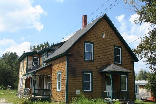 120 Summer St, Lancaster, NH 03584