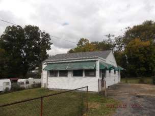 238 Jackson St, New Albany, IN 47150