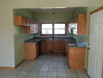 1111 West Rundle Ave, Lansing, MI 48910