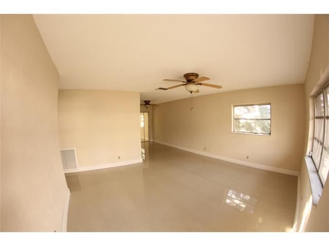 7100 NW 70TH ST, Fort Lauderdale, FL 33321