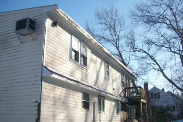 33 Sylvanus Wood Lane, Woburn, MA 01801