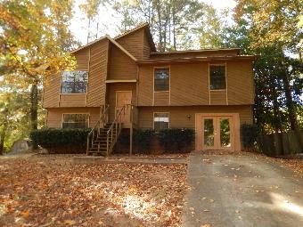 4755 Overhill Ct NW, Acworth, GA 30102