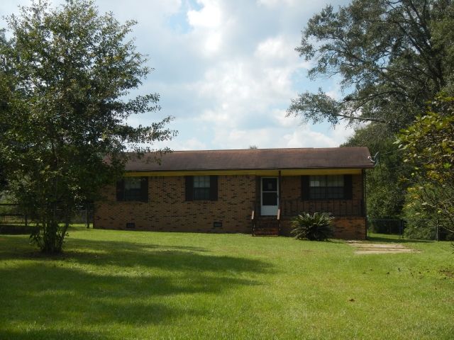 1099 River Annex Road, Cantonment, FL 32533
