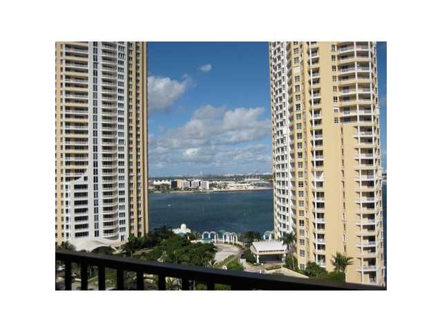 540 BRICKELL KEY DR # 1706, Miami, FL 33131