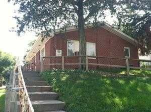 1700 W 19th St, Sioux City, IA 51103