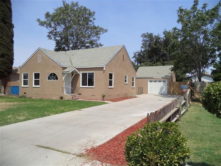 118 Dixon Ave, Bakersfield, CA 93304