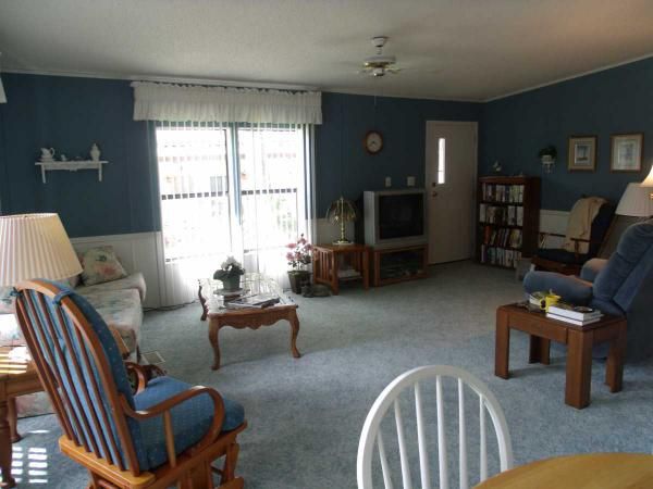 9901 SE Hwy 314 F15, Silver Springs, FL 34488