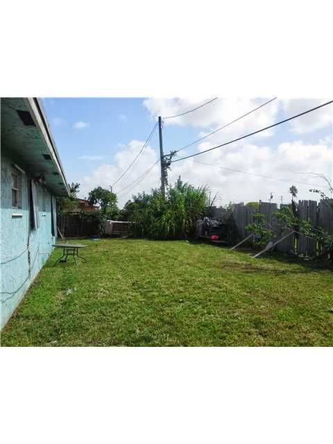 22230 SW 115 CT, Miami, FL 33170