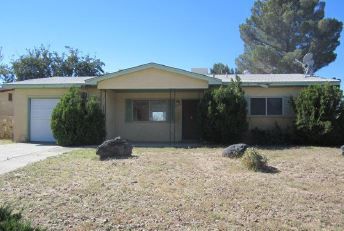 1223 Wingate Rd, Las Cruces, NM 88001