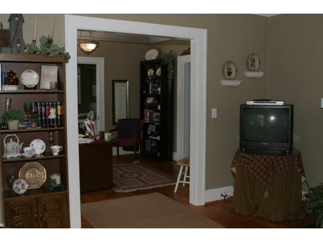 115 E 21st St, Anniston, AL 36201