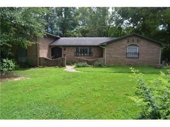 2242 Capri Dr, Birmingham, AL 35226