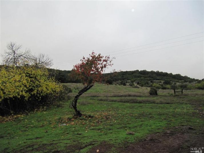 4721 Green Valley Ln, Fairfield, CA 94534