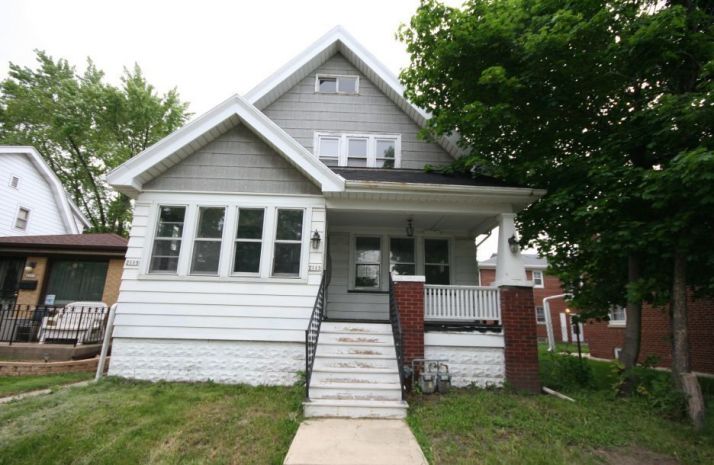 2113-2115 S 72nd St, Milwaukee, WI 53219