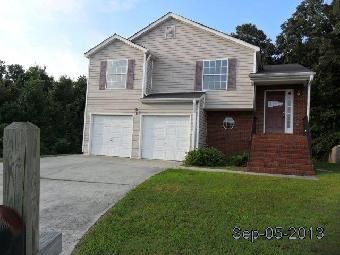 1256 Drawbridge Dri, Riverdale, GA 30296