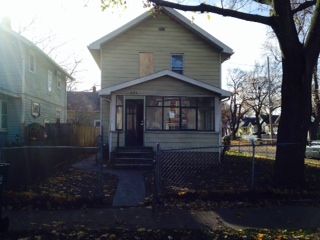 524 Isbell St, Lansing, MI 48910