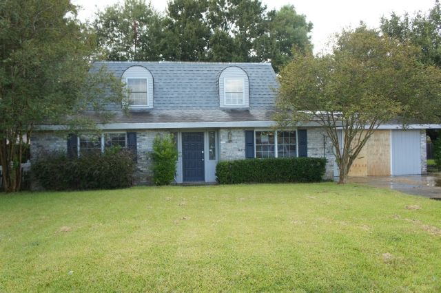 1470 Saint Charles St, Houma, LA 70360