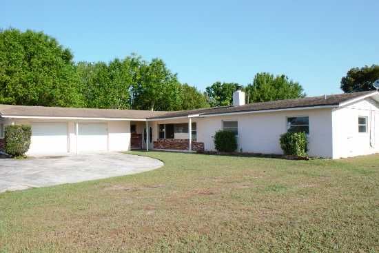 207 Sunshine Dr, Lake Wales, FL 33859