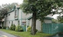 1176 Lakeside Dr Howell, MI 48843