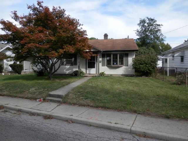 127 Linden Ave, Piqua, OH 45356