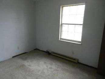 605 Barclay Dr, Toledo, OH 43609