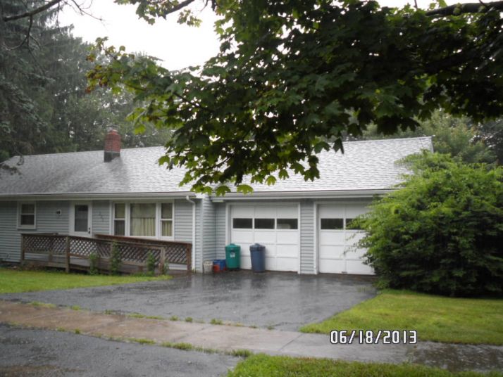 335 Cannon Dr, Stratford, CT 06614