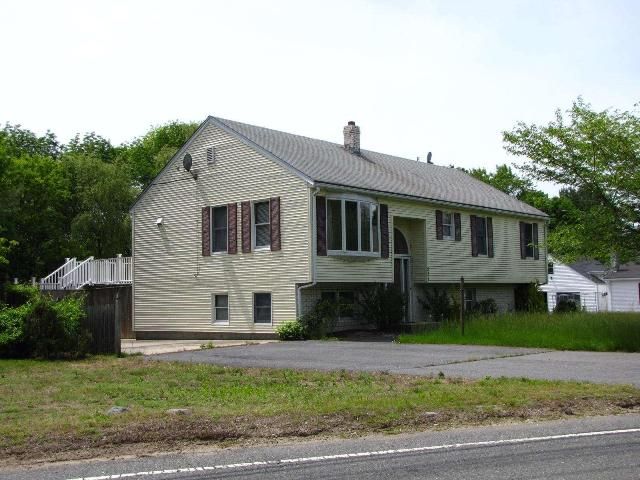 221 Read St, Attleboro, MA 02703