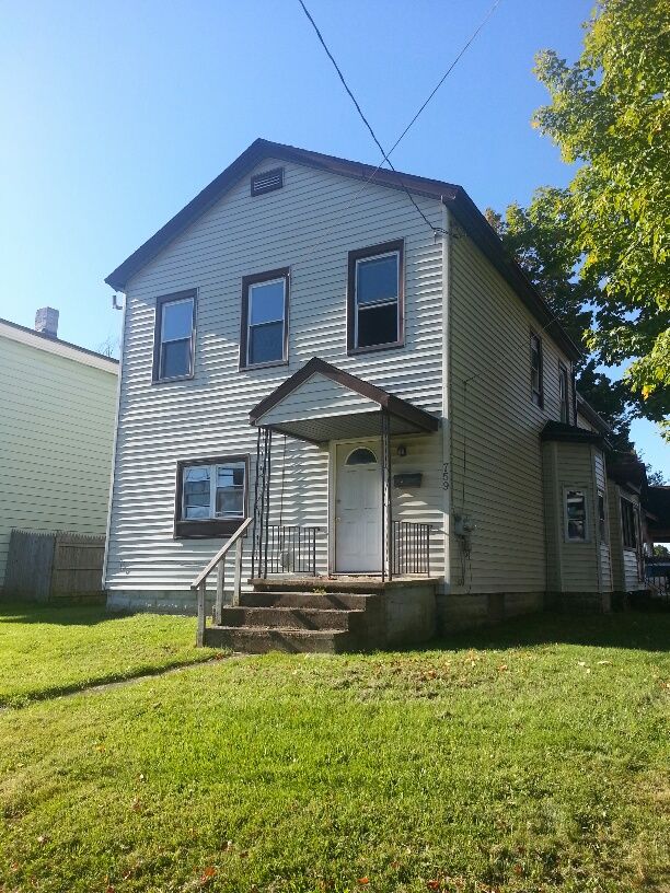 112 N Doxtator St, Rome, NY 13440