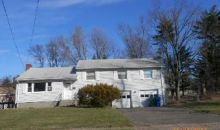 13 Crestview Dr Bloomfield, CT 06002