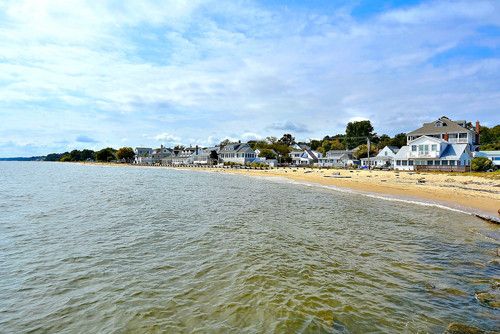 2917 BEACH DR, Huntingtown, MD 20639