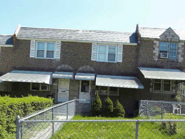 230 Cambridge Rd, Clifton Heights, PA 19018