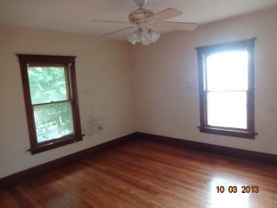 806 Rural St, Aurora, IL 60505