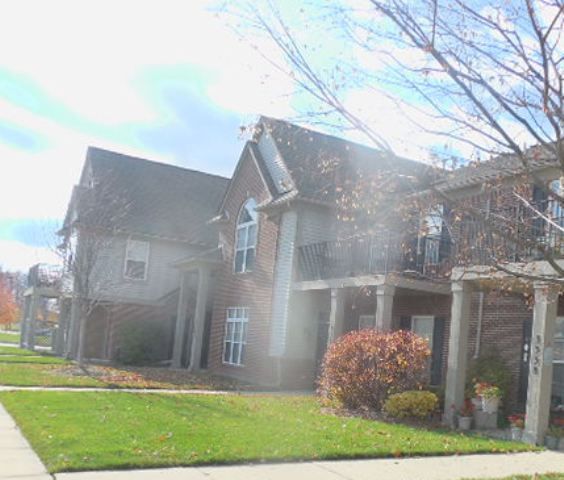 3340 Primrose Ln, Ypsilanti, MI 48197