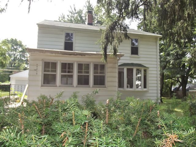 19691 Jeanette St, Southfield, MI 48075
