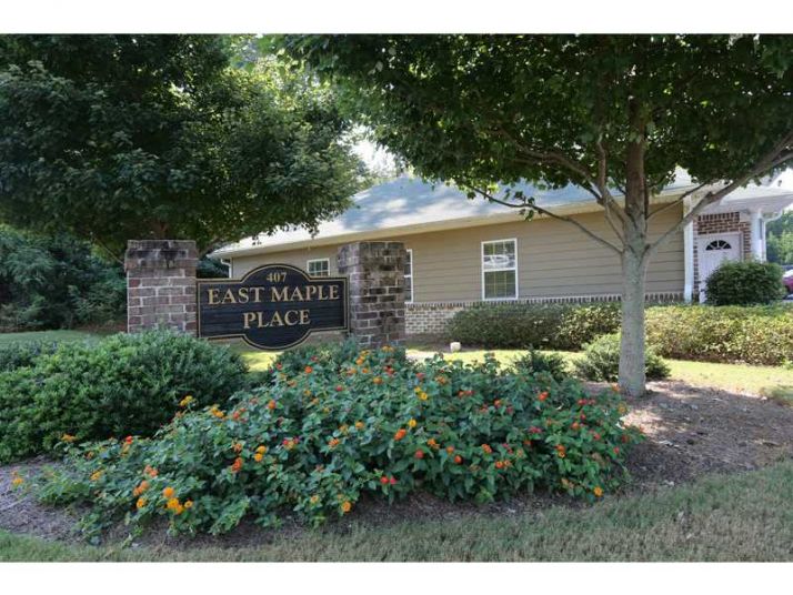 407 East Maple Street, Cumming, GA 30041