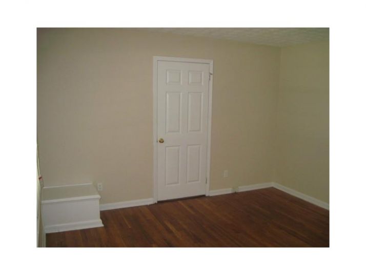 3535 Glenview Circle, Atlanta, GA 30331