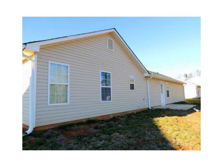 103 Thorn Thicket Way, Rockmart, GA 30153