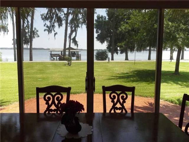 2477 Lakeshore Drive, Mount Dora, FL 32757