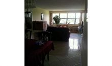 10101 SUNRISE LAKES BL # 310 Fort Lauderdale, FL 33322