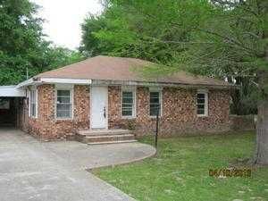 5111 Hillcrest Dr, Zachary, LA 70791