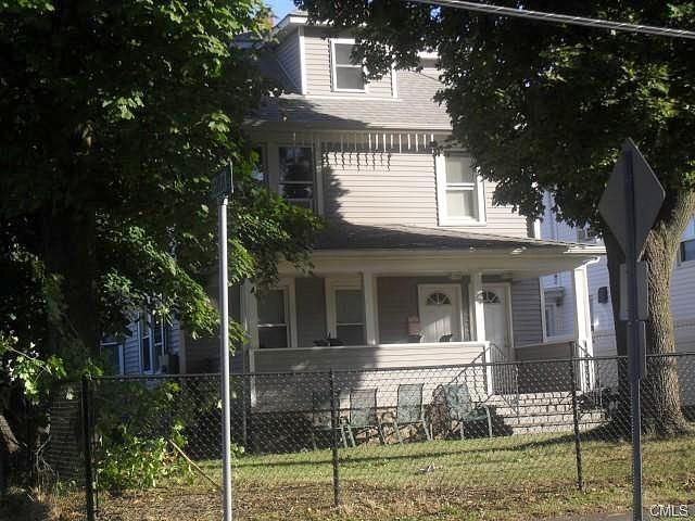 Saint John St, Norwalk, CT 06855