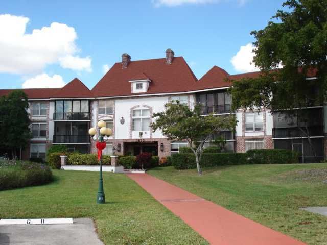 3650 INVERRARY DR # 1V, Fort Lauderdale, FL 33319