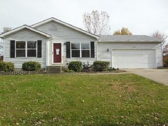 675 Regent Rd, Cincinnati, OH 45245