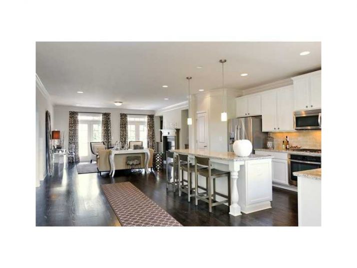 910 Canterbury Road Ne, Atlanta, GA 30324