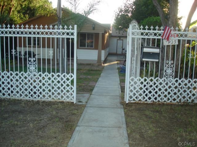 7903 Milton Avenue, Whittier, CA 90602