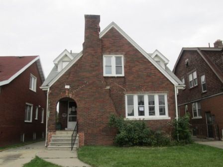 7811 Kentucky St, Dearborn, MI 48126