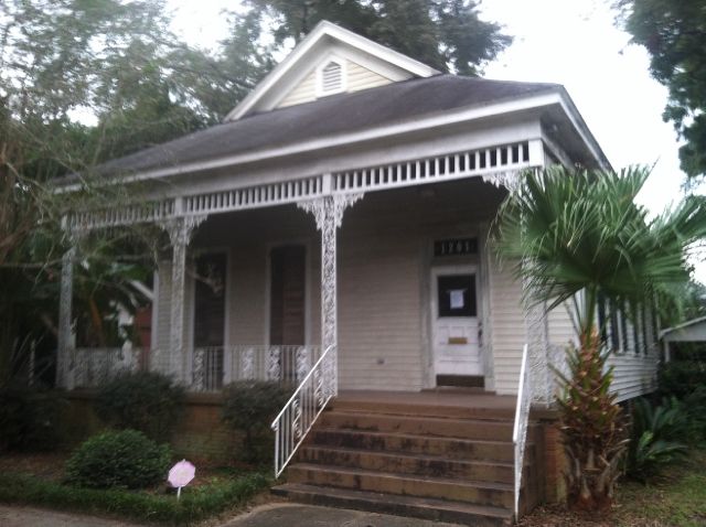 1201 New St Francis St, Mobile, AL 36604