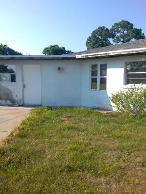 828 E 7th St, Englewood, FL 34223